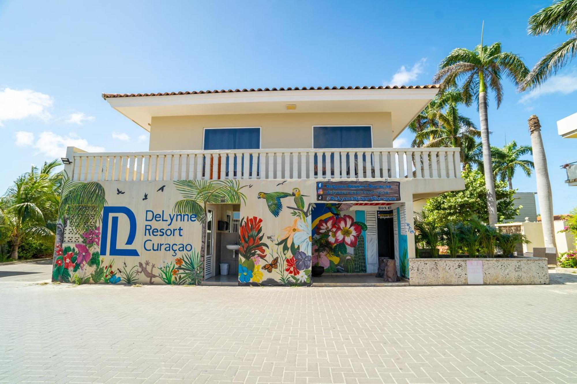 Delynne Boutique Hotel Willemstad Exterior photo