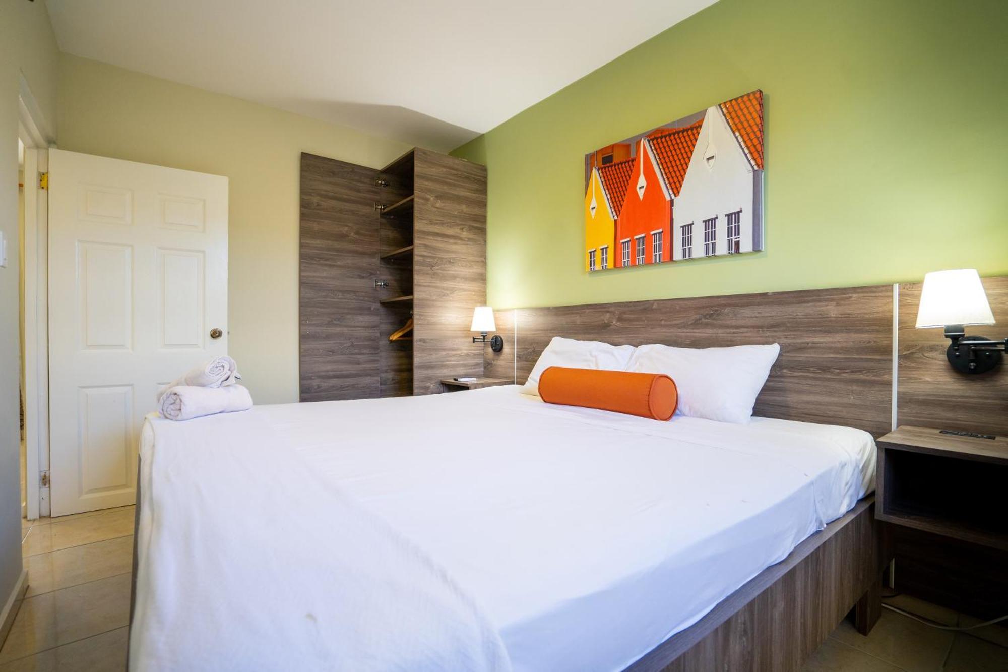 Delynne Boutique Hotel Willemstad Exterior photo