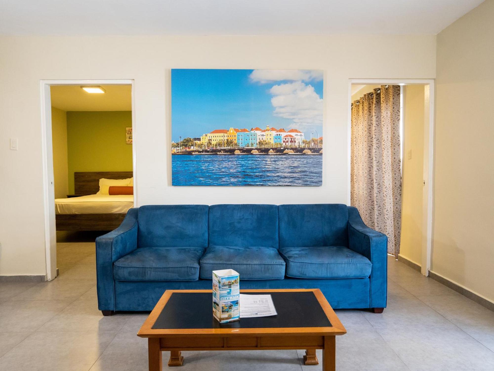 Delynne Boutique Hotel Willemstad Exterior photo